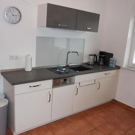 Holiday home Waldglueck