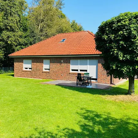 Holiday home Waldglueck Hage